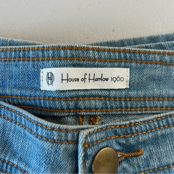 House of Harlow 1960 // NWOT high/mid-rise flared jeans - Picture 3 of 4
